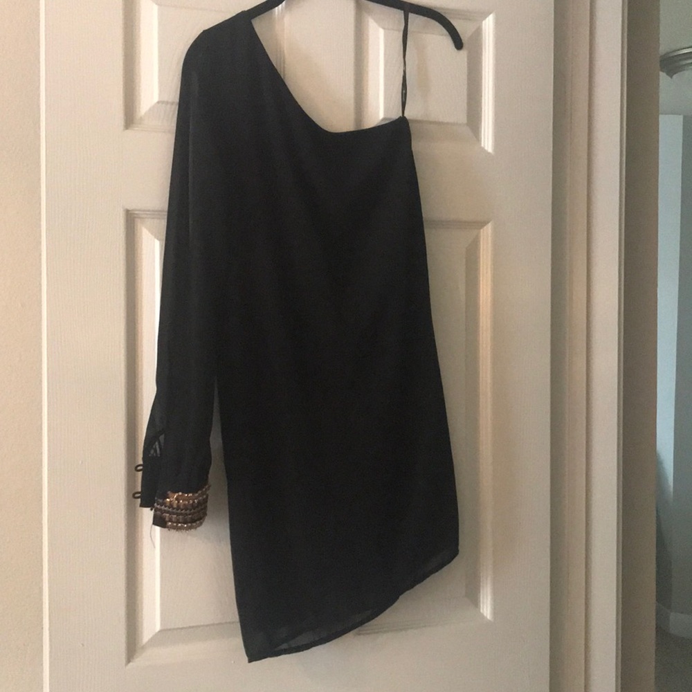 Lulus Black 1 shoulder dress